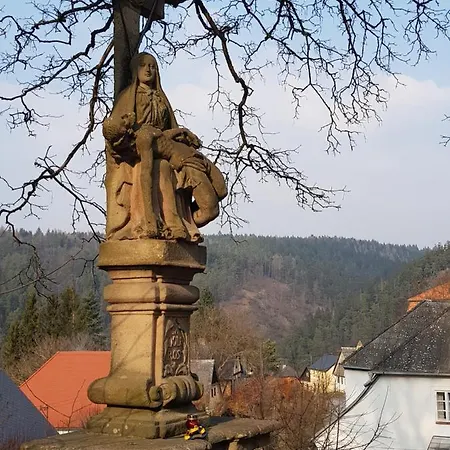 Tauhaus Manetin